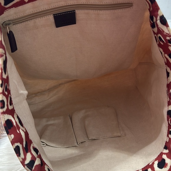 GUCCI Canvas Leopard Print Tote - Picture 13 of 16